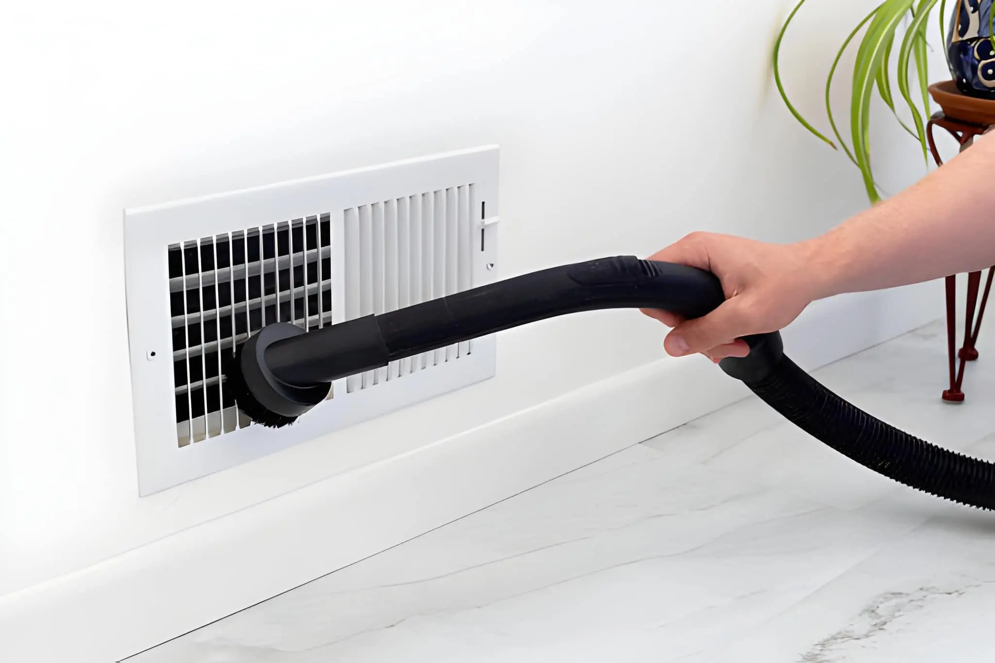 AC Vent Cleaning 2 steptodown.com128723